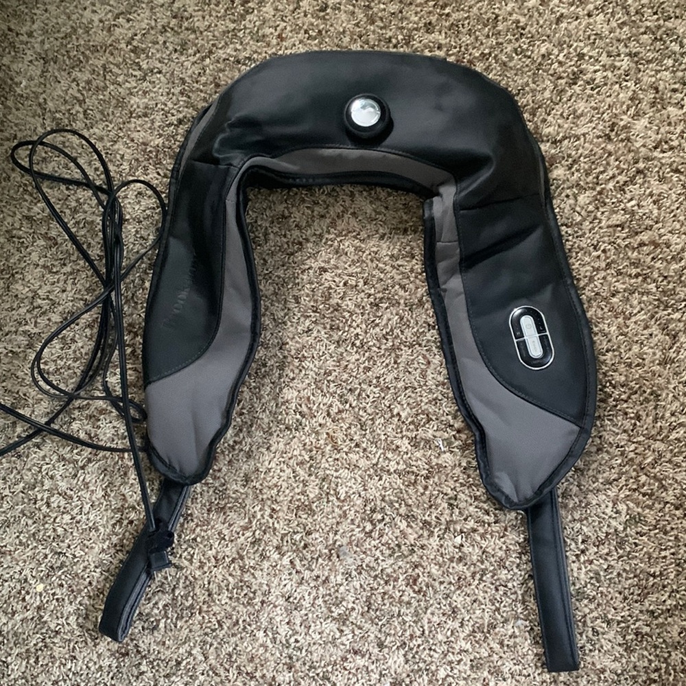 Brookstone massager